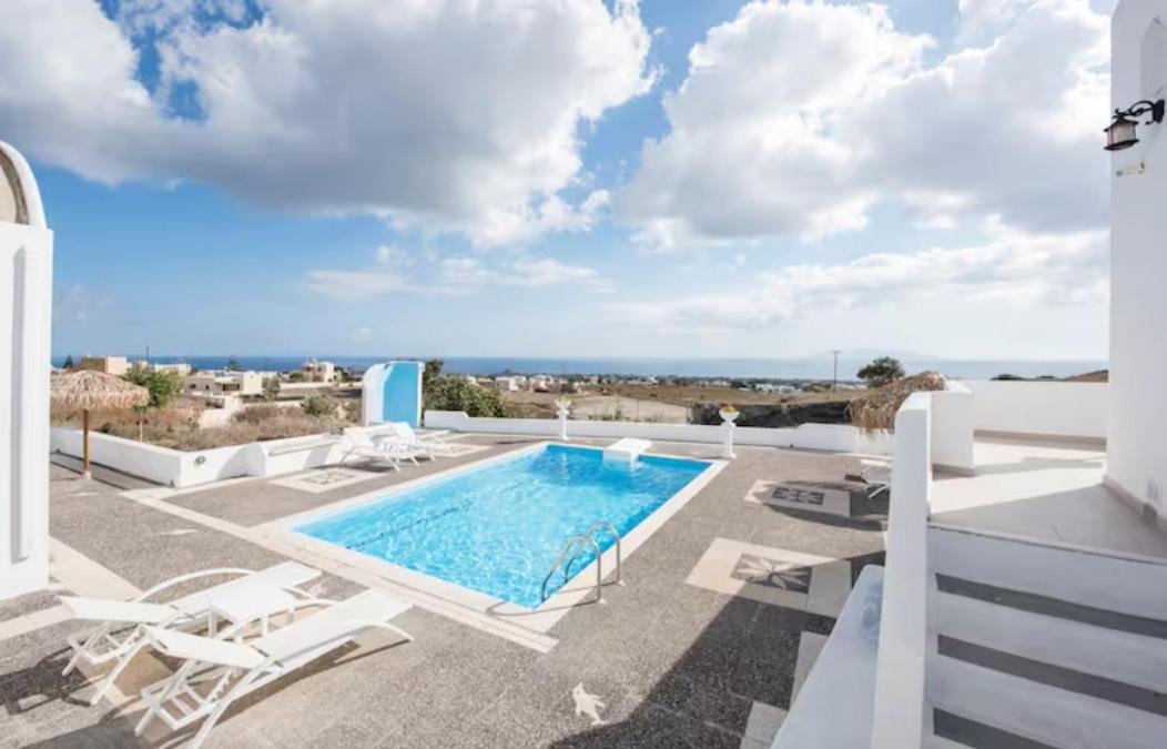 Santorini Traditional Suites Vóthon Dış mekan fotoğraf