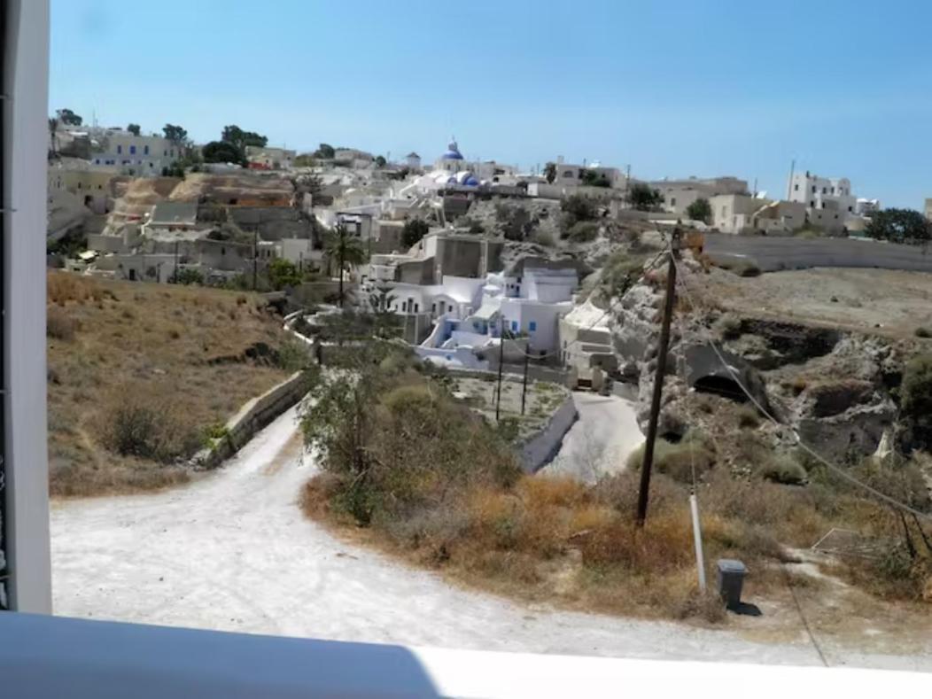 Santorini Traditional Suites Vóthon Dış mekan fotoğraf