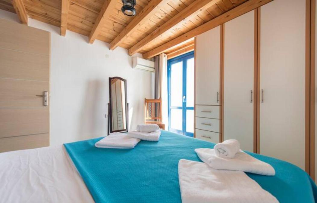 Santorini Traditional Suites Vóthon Dış mekan fotoğraf