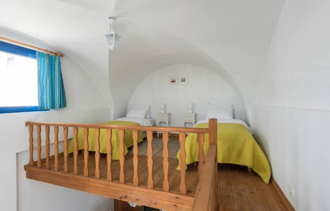 Santorini Traditional Suites Vóthon Dış mekan fotoğraf